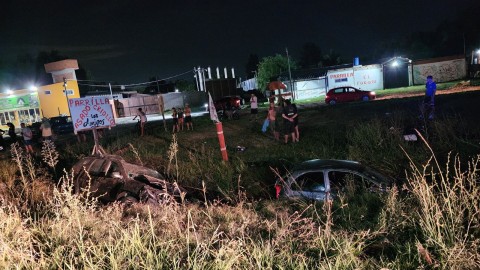 Cuatro heridos y dos veh&iacute;culos volcados tras un choque en la Ruta 24 que pudo haber sido fatal