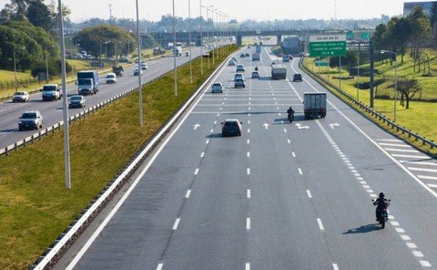 A cinco meses de la reducci&oacute;n de la velocidad m&aacute;xima en Acceso Oeste: c&oacute;mo viene siendo su impacto