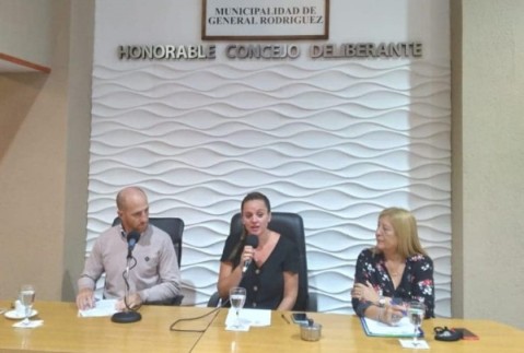 El rol de la mujer en la sociedad: los cuatro proyectos que aprobó el HCD en su sesión extraordinaria por el 8M