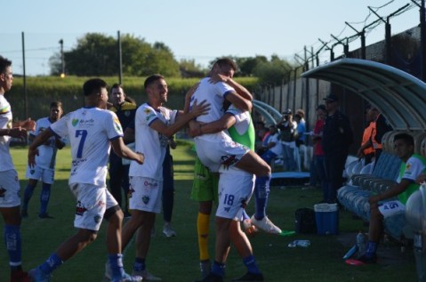 Victoria agónica de Leandro N. Alem para no perderle pisada a los de arriba