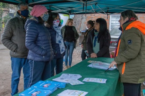 Operativo municipal en Barrio Los Troncos: qué trámites se pueden hacer