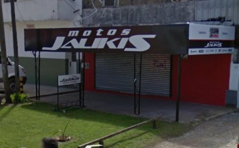 Tensión durante un robo a mano armada en un comercio céntrico