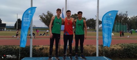 Nacho Cabrera devuelve el apoyo con triunfos: la rompió en el Provincial de atletismo U18
