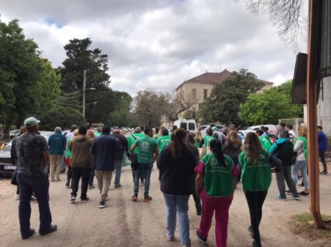 Fuerte reclamo de Ate contra el director del hospital por falta de insumos y de obras prometidas
