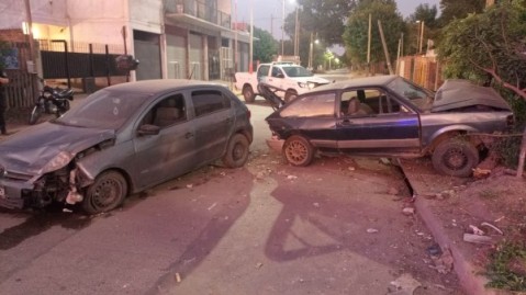 Video: persiguieron a un vecino que salía de trabajar, lo chocaron y huyeron