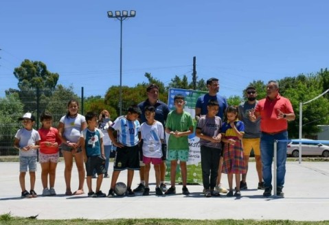 Se inauguró un nuevo playón deportivo en un barrio de General Rodríguez