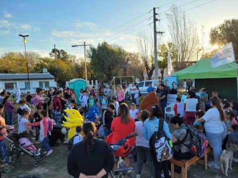Operativo de salud bucal infantil en Los Aromos