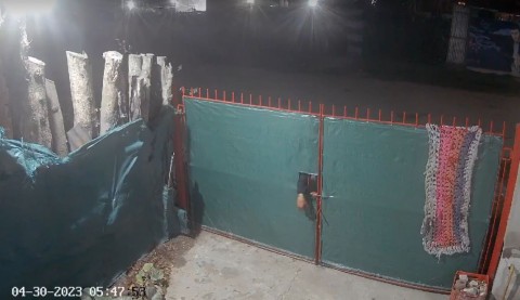 Entraron a su casa y se llevaron la moto: "Ya robaron a muchos vecinos"