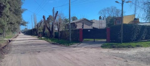 Policía fue asaltado pero se defendió a los tiros e hirió a los delincuentes