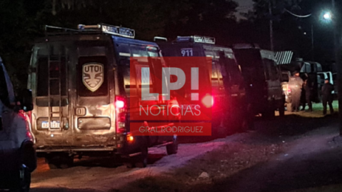 Mega operativo policial por un allanamiento en barrio Parque Rivadavia