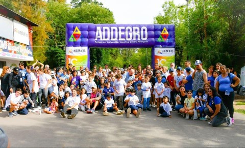 Enfocados en el autismo y la neurodiversidad: así fue la tercera edición de la "Carrera Azul"