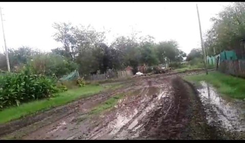 Vecinos de Villa Ita volvieron a renovar su reclamo por iluminación, asfaltos y seguridad