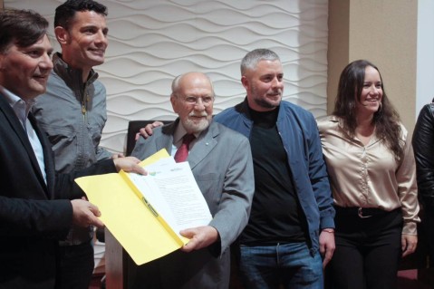 El Concejo Deliberante dio un emotivo reconocimiento al reconocido jurista Luis María Cabral