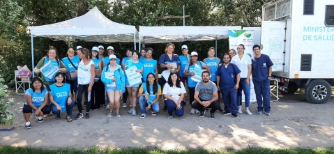 Operativo de salud en barrio Agua de Oro: descacharreo y testeos de distintas enfermedades a los vecinos