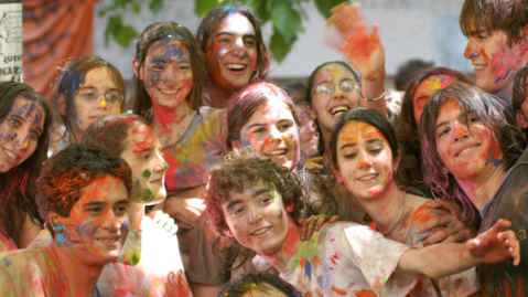 Viajes de egresados gratis: habrá tres jornadas de inscripción al programa en la Plaza Central