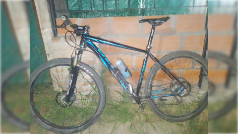 Le robaron la bicicleta y ahora la ofrecen por redes sociales: la angustia de un vecino del barrio Los Viveros