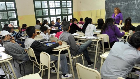 En qué consiste la reforma educativa para las escuelas secundarias que anunció la Provincia