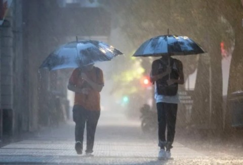 Alerta por lluvias y tormentas para esta noche