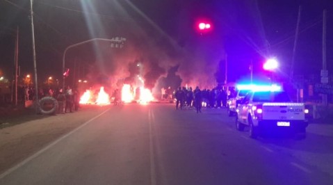 Cortan el tr&aacute;nsito en el Raffo reclamando por la desaparici&oacute;n de S.