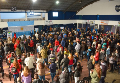 Se entregaron m&aacute;s de 400 Escrituras Sociales a vecinos de General Rodr&iacute;guez