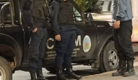 Hombre multado severamente asegura haber sido extorsionado por personal municipal y policial