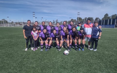 Equipo rodriguense de fútbol femenino inició su camino a lo grande en la Liga Mercedina