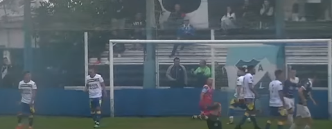 Alem perdió por la mínima y se aleja cada vez más del sueño del Reducido