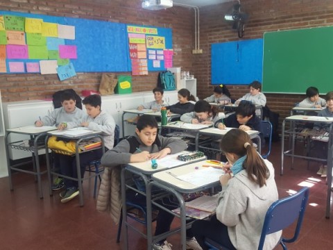 La Provincia lanzó un concurso para estudiantes secundarios: de qué se trata y cuáles son los premios