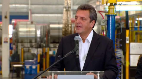 El Gobierno anunció un aumento en las asignaciones familiares para hacerle frente a la inflación