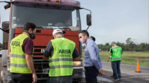 Operativo de ARBA secuestró millonaria carga de camiones y máquinas rurales proveniente de Gral. Rodríguez