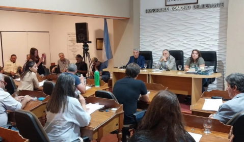 El HCD terminó las sesiones ordinarias sin debate, pero con emotivas despedidas