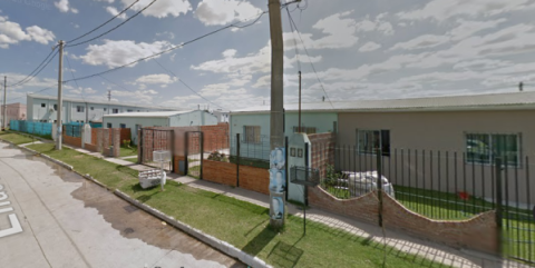 Volvían de celebrar su casamiento y les robaron los recuerdos de su hijito fallecido