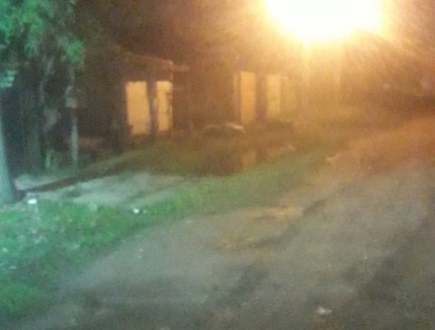 Familia de barrio Güemes asustada por un violento episodio con un delincuente en su casa