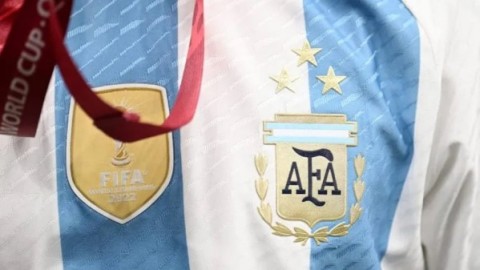Sale a la venta la camiseta de la Selección con tres estrellas: cuánto costará y cómo comprarla