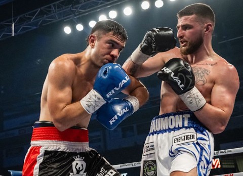 Video: un polémico fallo dividido privó al boxeador Santiago Fernández de ganar en su primera pelea internacional