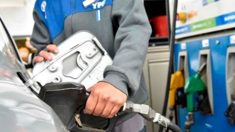 Cuenta DNI: de esta manera se pueden ahorrar $10.000 en la compra de combustible en YPF