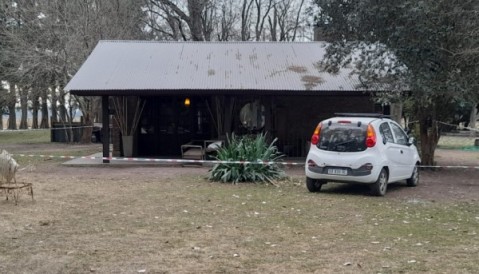 Entradera fatal en Mi Rinc&oacute;n: mujer se defendi&oacute;, la mataron y muri&oacute; un delincuente