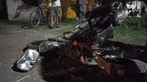 Choque en Ruta 7 dejó a dos motociclistas con severas lesiones