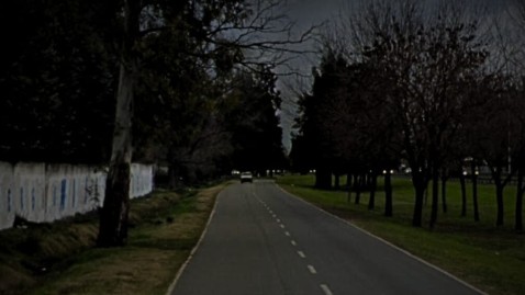 Motociclista atropelló a un hombre en la Colectora Sur del Acceso Oeste