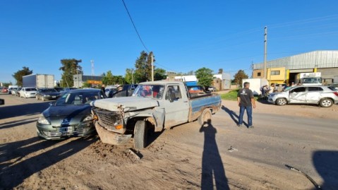 Choque múltiple entre tres vehiculos en Ruta 28
