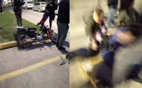 Un adolescente fue hospitalizado tras ser impactado por una moto en una esquina céntrica