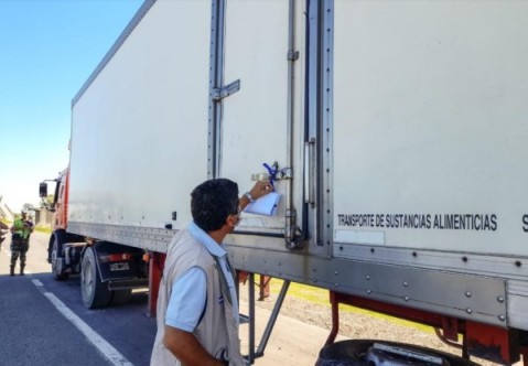 SENASA informó controles a transportes de carga en Ruta 6 y 24