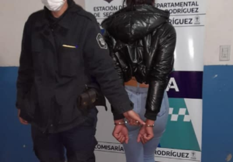 Aprehendieron a una mujer trans que ingresó armada a una estación de servicio