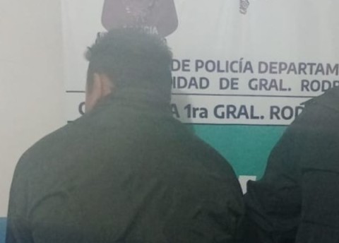 La Policía se llevó arrestado a un hombre por un caso de violencia de género en el barrio Raffo