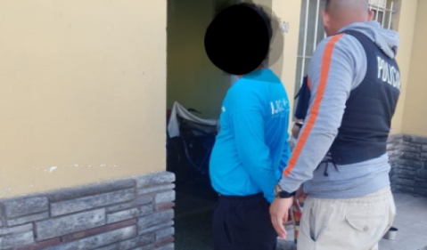 Arrestaron al docente acusado de abuso en la Escuela 12 de Agua de Oro