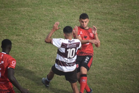 El "Marrón" sigue sin ganar pero al menos se trajo un punto de Ensenada