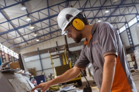 Planta industrial local busca empleados: qué puesto se ofrece y cómo postularse