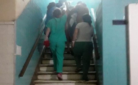 Hospital: ascensor sin funcionar provocó graves problemas para la atención en Maternidad y Neonatología