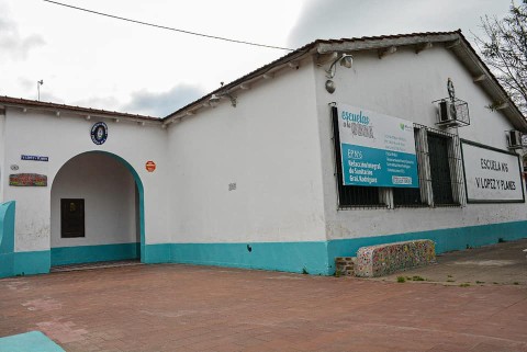 Enojo de familias de la Escuela Primaria N°6: volvieron a suspender clases presenciales por problemas edilicios
