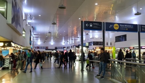 Hasta el viernes, los usuarios podrán registrar su tarjeta SUBE presencialmente en la estación de Once